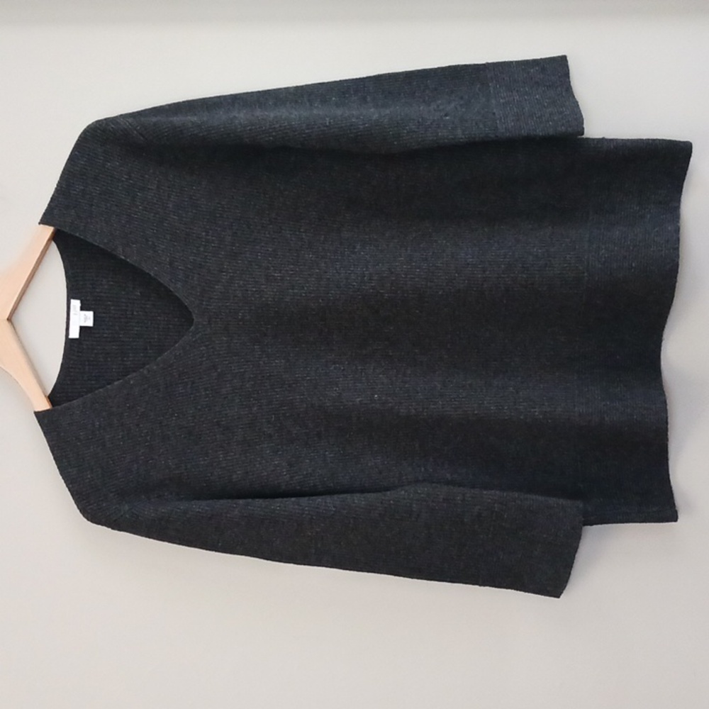 J. Jill V Neck Sweater Cashmere Blend Charcoal Gray Size XS